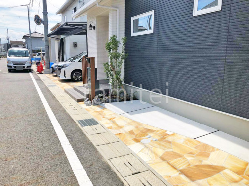 乱形石貼り施工例 乱形石貼り施工例