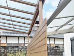 フル木製調雨除け屋根 LIXILシュエット1階